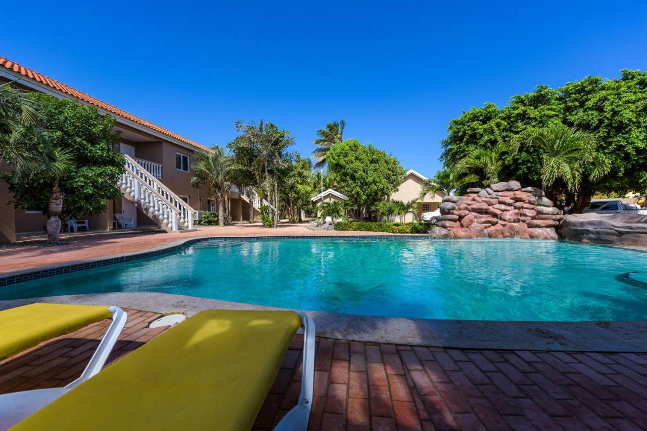Marquee Apartments Aruba Noord Exterior photo